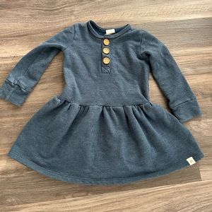Lulu and Roo/Little Road Co long sleeve dress
